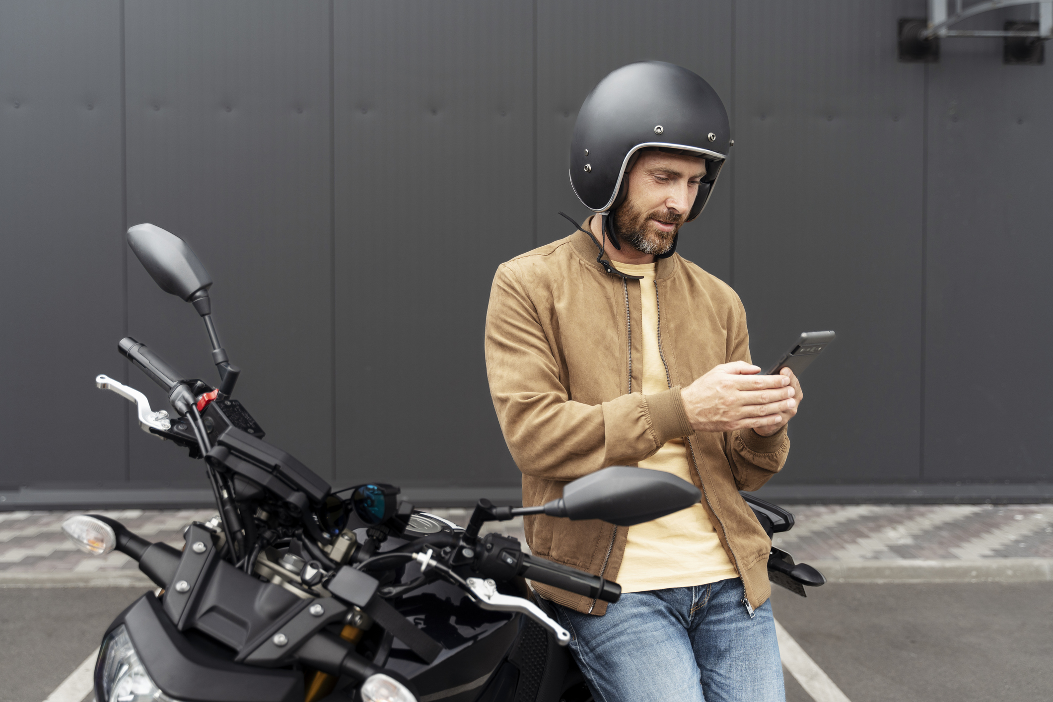 les-applications-indispensables-pour-les-motards-en-2026