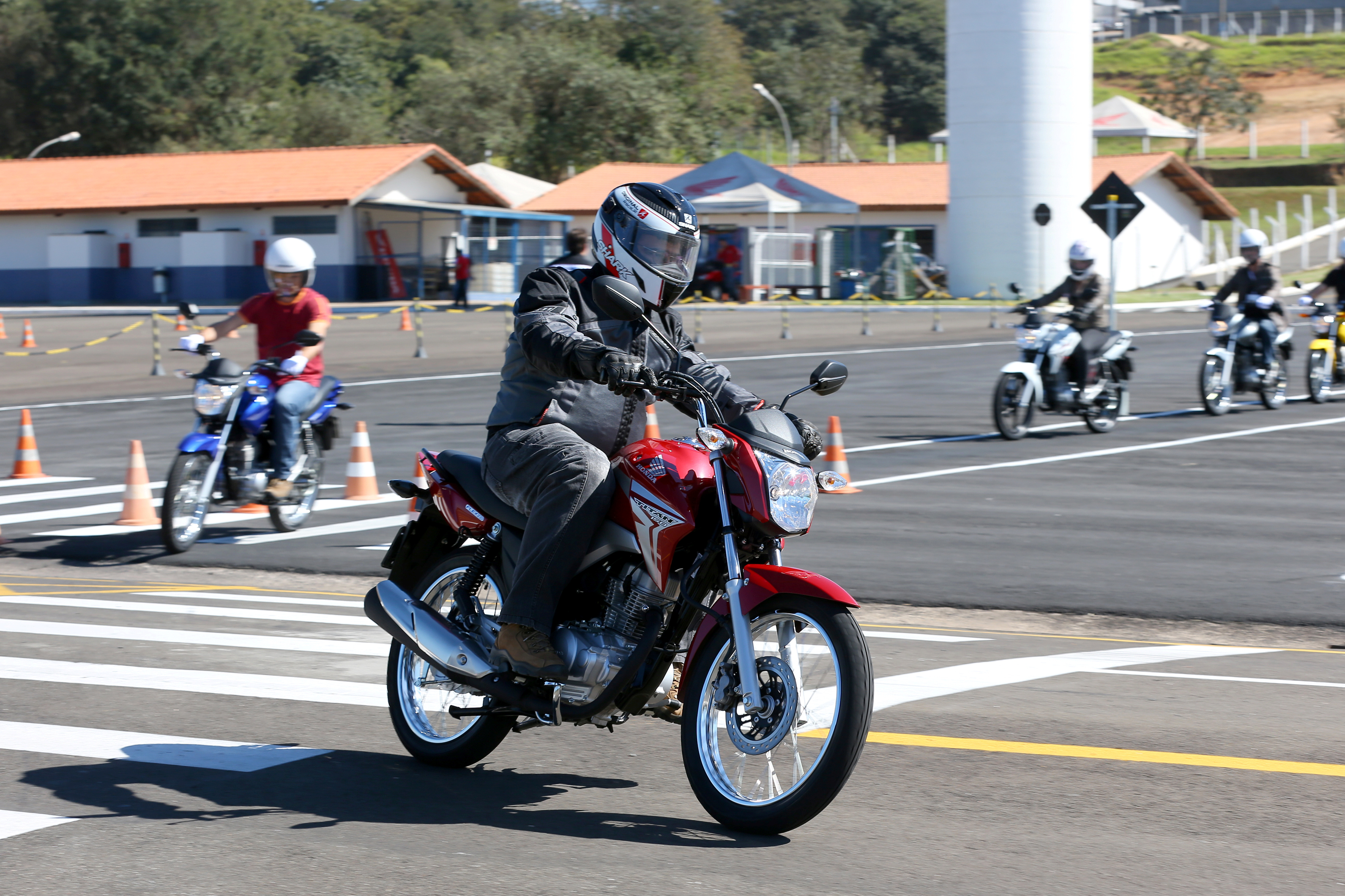 permis-moto-le-code-voiture-est-il-valable-pour-le-permis-moto